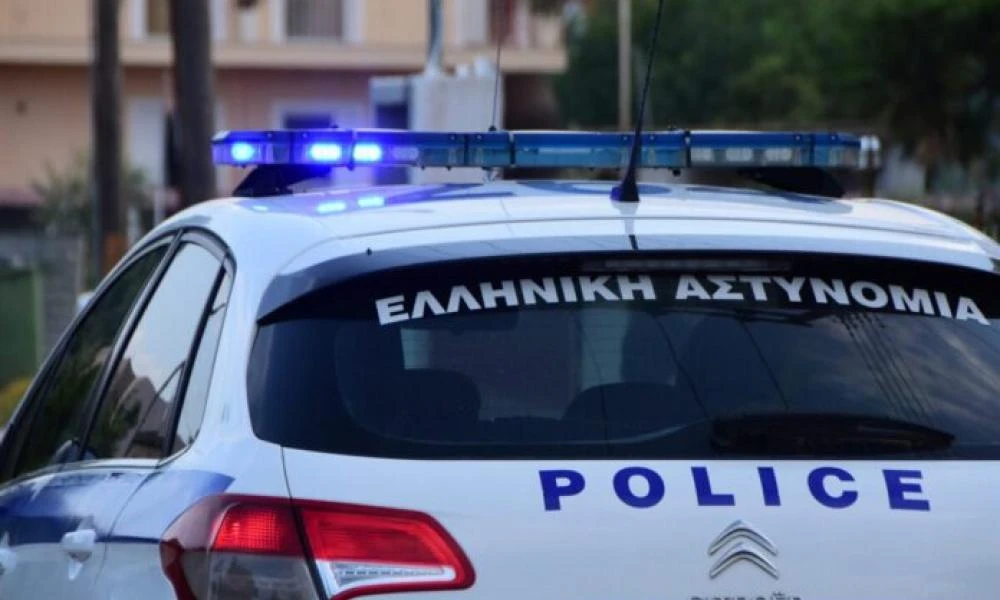 Σοκ στον Άλιμο - 3χρονο αγοράκι εντοπίστηκε να τρέχει ξυπόλητο μέσα στο κρύο